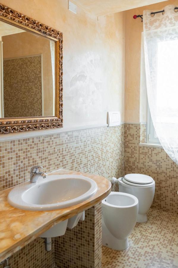 Casa Rubini Apartment Teramo Bagian luar foto
